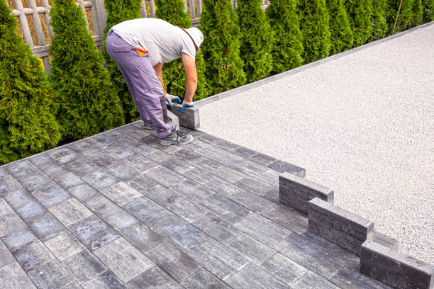 Best Driveway Paving Contractor  in Oswego, KS